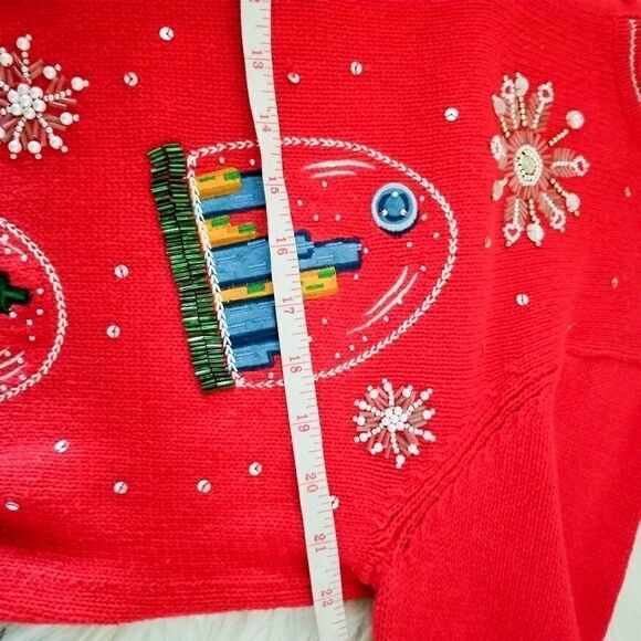 All Points vintage Christmas snow globe sweater - Picture 10 of 12